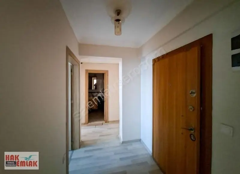 Hak Emlak'tan Koçyazı Mahallesinde Kiralık 2+1 Geniş Daire - Görsel 2