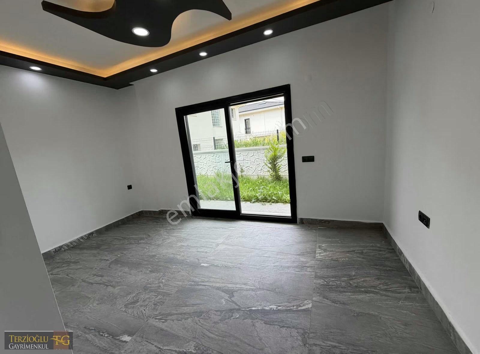 Terzioğlu'ndan Burhaniye İskelede Deniz Manzaralı Deluxe4+1villa - Görsel 2