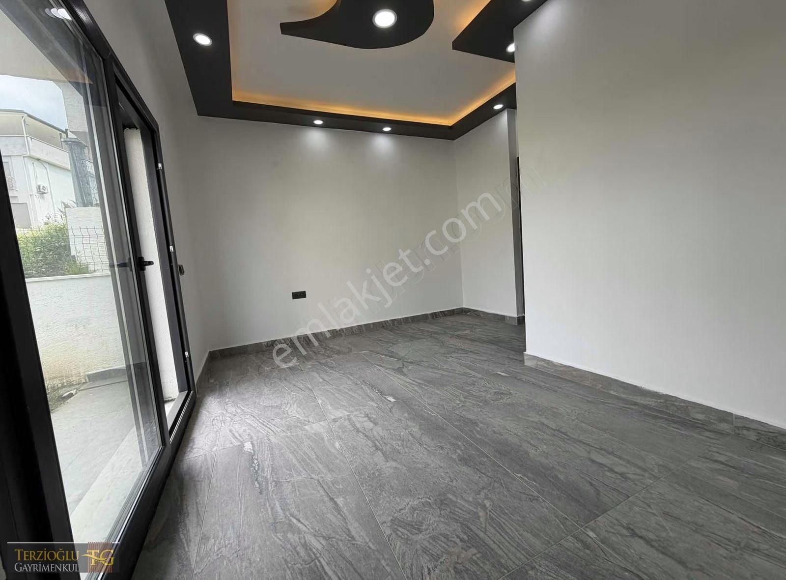 Terzioğlu'ndan Burhaniye İskelede Deniz Manzaralı Deluxe4+1villa - Görsel 3