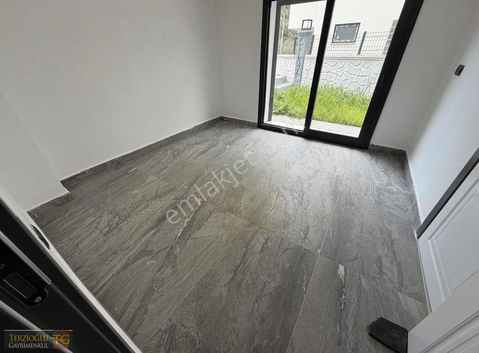 Terzioğlu'ndan Burhaniye İskelede Deniz Manzaralı Deluxe4+1villa - Görsel 19