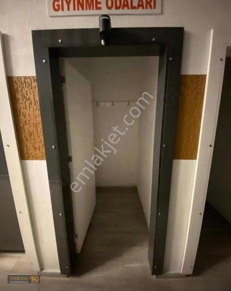 Terzioğlu'ndan Kadıköyde Bölge Trafik Civarı Kitalık 3+1 Daire - Görsel 8