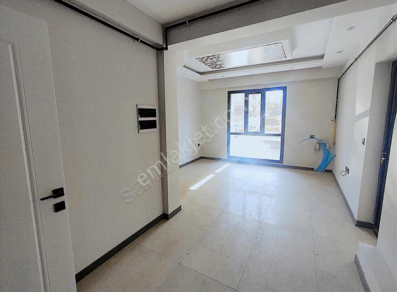 Fesleğen Mah. De Kiralık 3+1 Açık Mutfak Sıfır Daire - Görsel 2