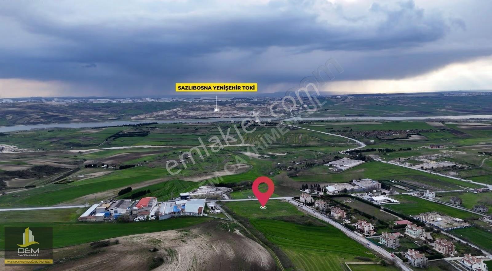 Arnavutköy Haraççı'da Cadde Cepheli 5440m² İmarlı Villa Arsası - Görsel 23