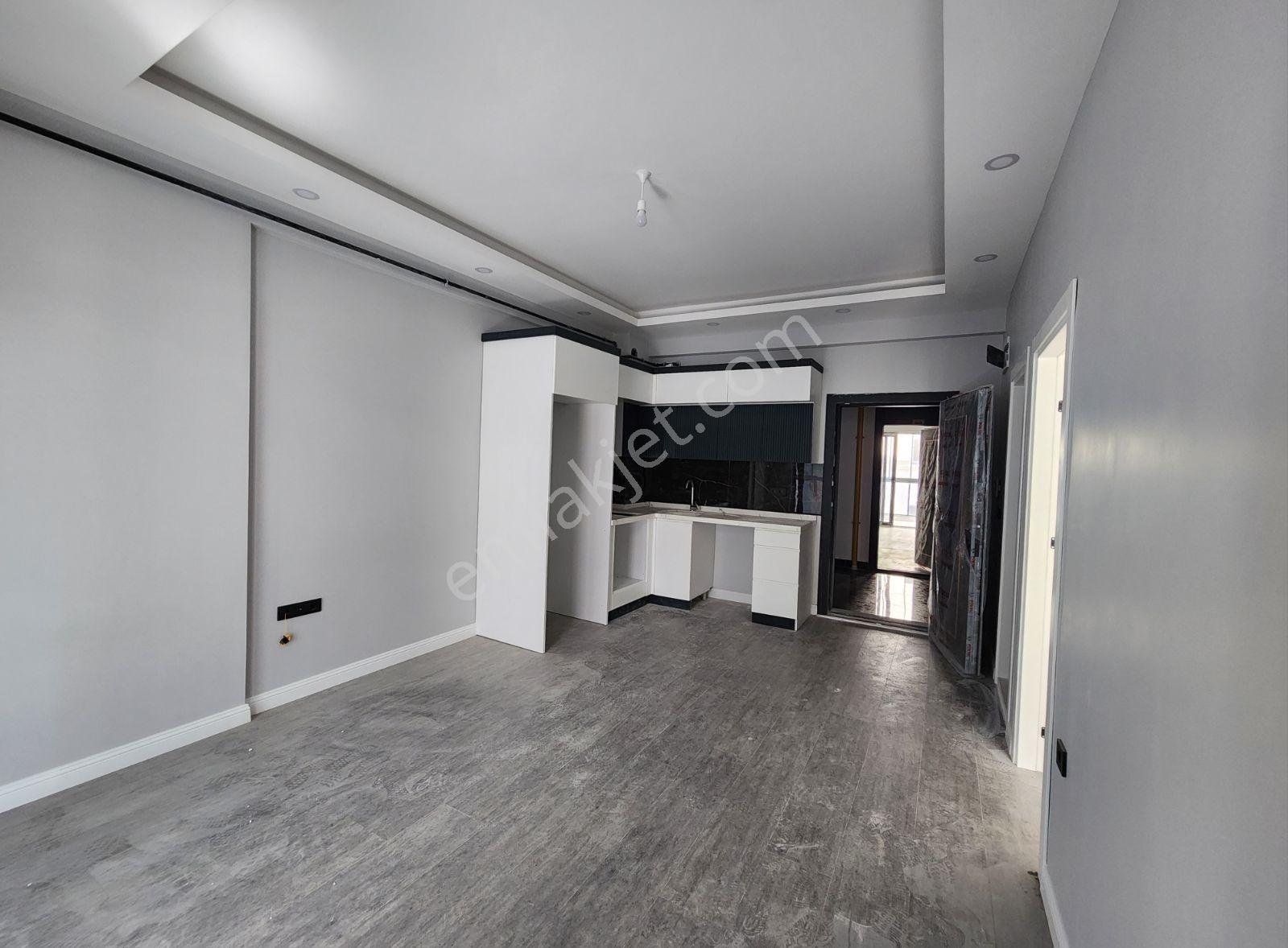 Atakumda Geniş Kapalı Balkonlu, Yerden Isıtmalı Modern 1+1 - Görsel 4