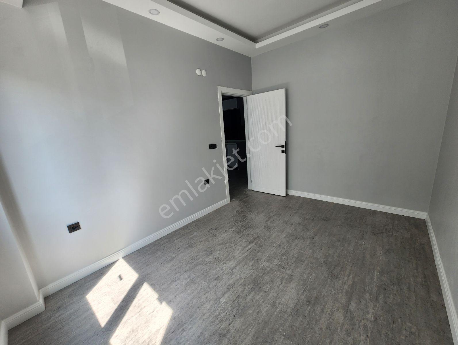 Atakumda Geniş Kapalı Balkonlu, Yerden Isıtmalı Modern 1+1 - Görsel 11