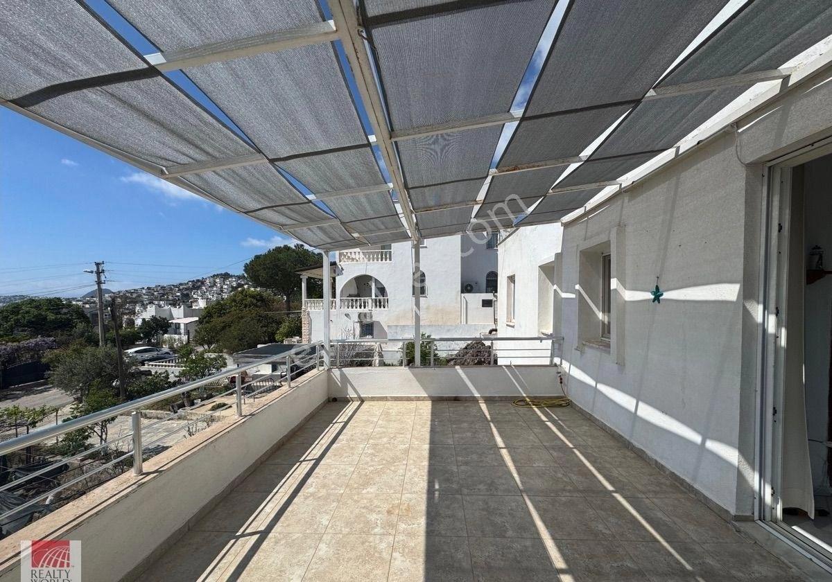 Ortakent Yahşi’de Deniz Manzaralı Ful Eşyalı Dönemsel Kiralık 2+1 Daire - Görsel 12