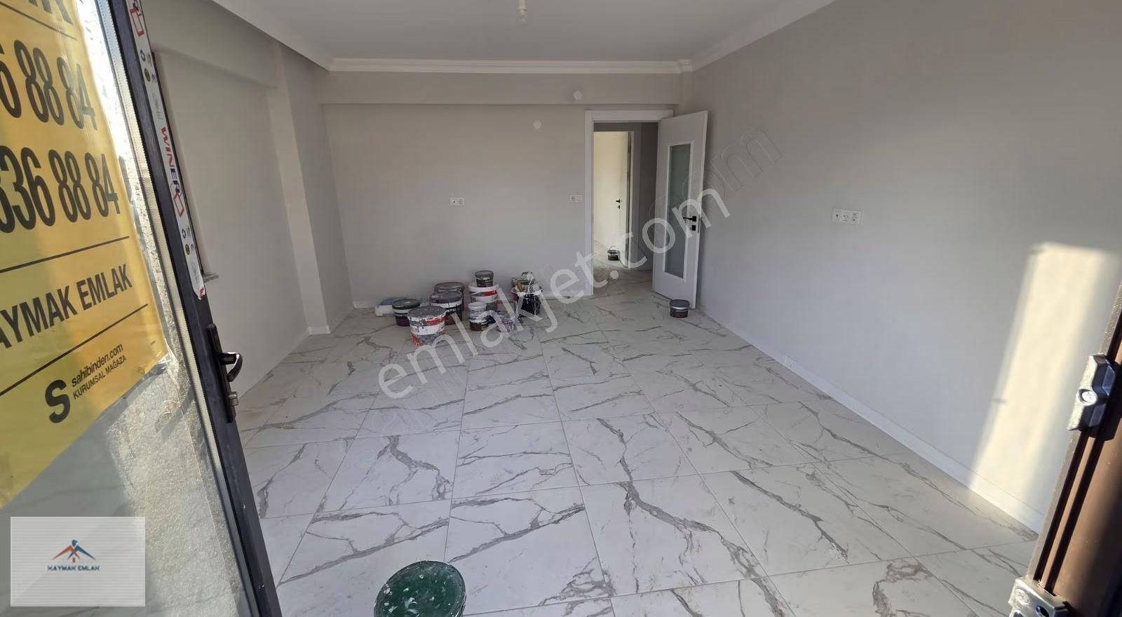 Kaymak Emlaktan Merkezi Konumda Yüksek Giriş Sıfır Kiralık Daire - Görsel 28