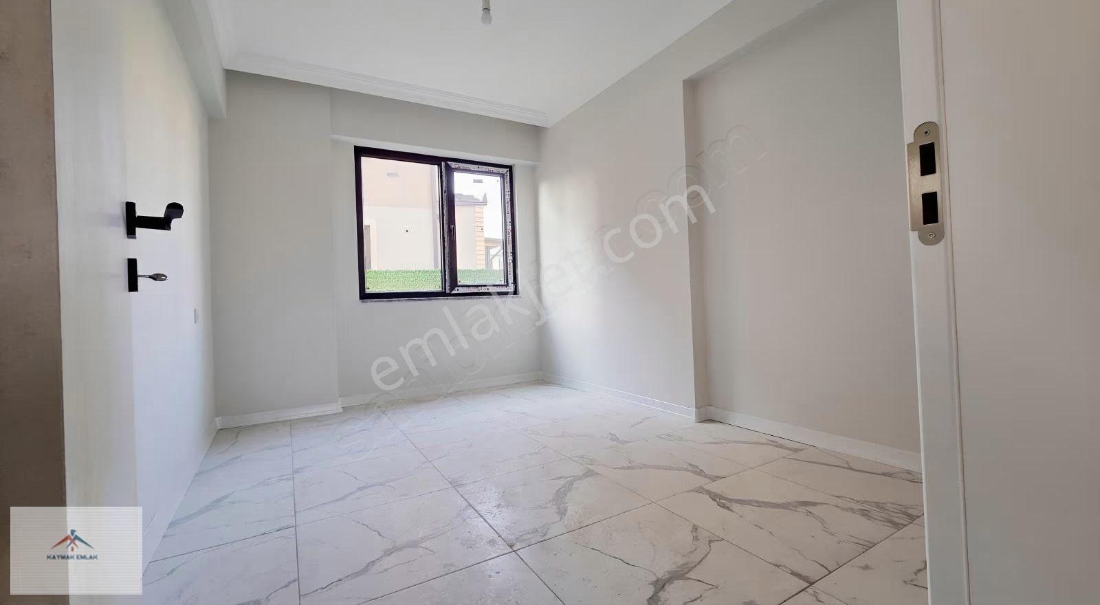 Kaymak Emlaktan Merkezi Konumda Yüksek Giriş Sıfır Kiralık Daire - Görsel 29