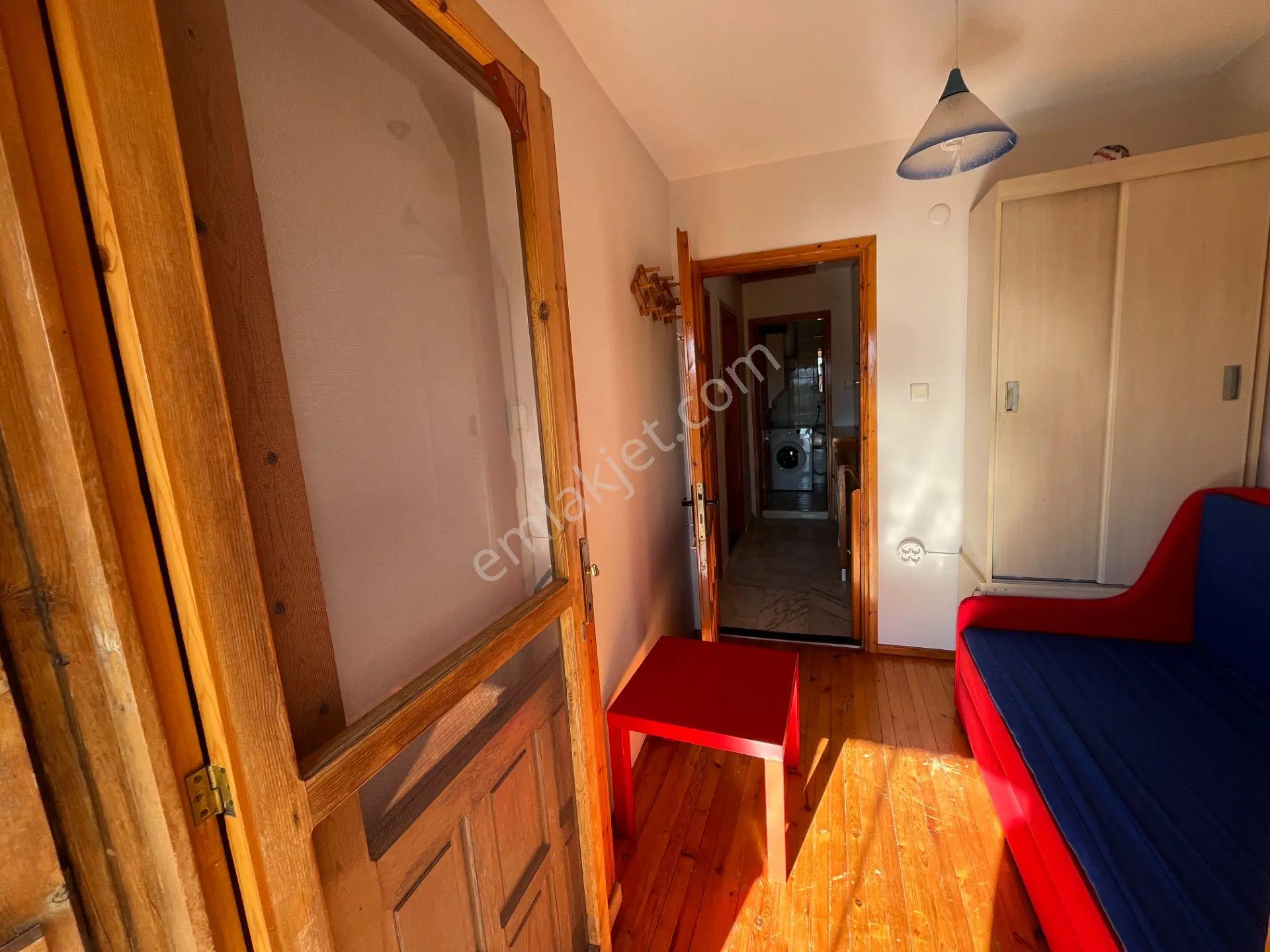 Eski Foça'da Havuzlu Sitede Denize Yakın Kiralık Villa - Görsel 3
