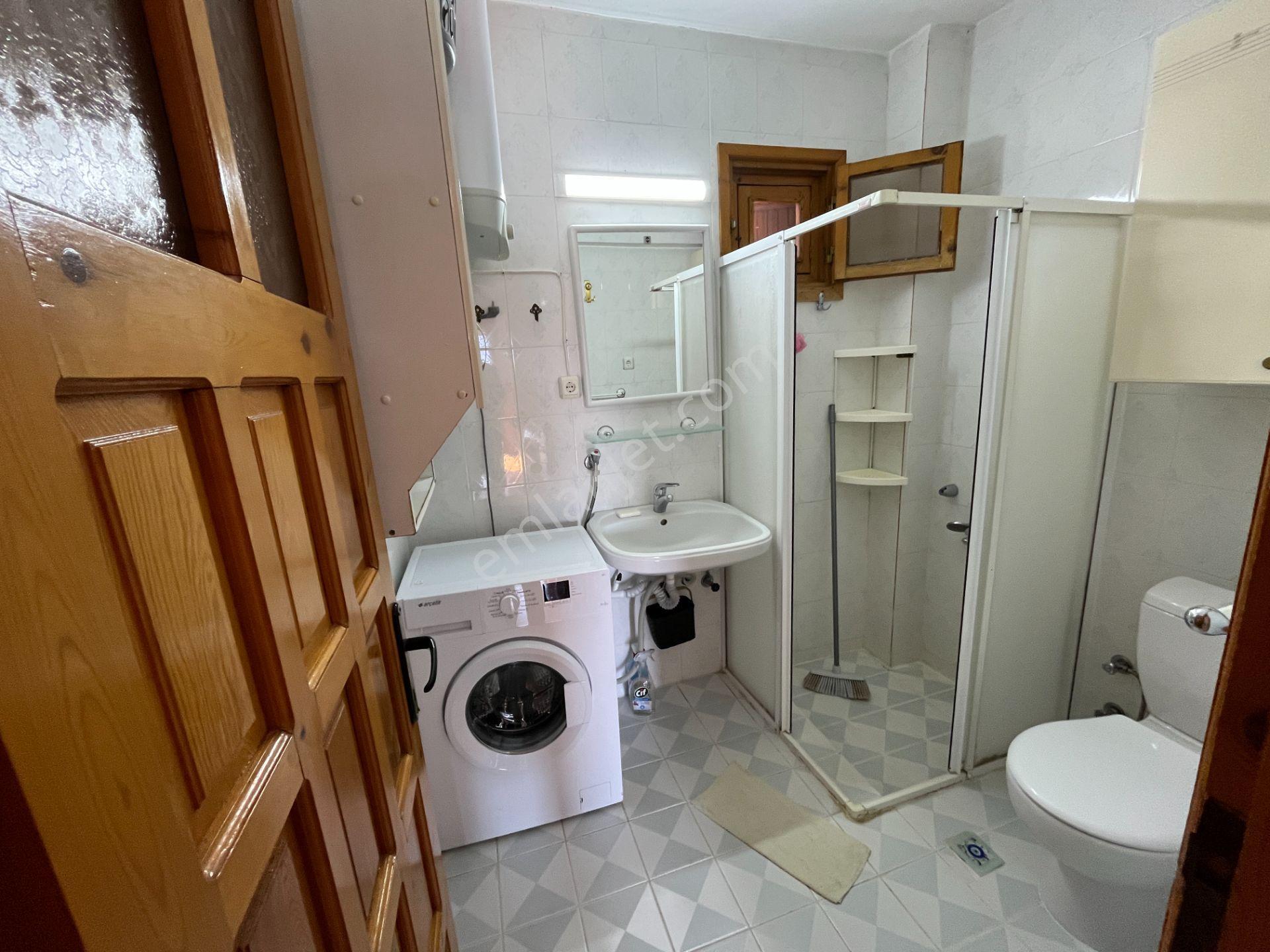 Eski Foça'da Havuzlu Sitede Denize Yakın Kiralık Villa - Görsel 13