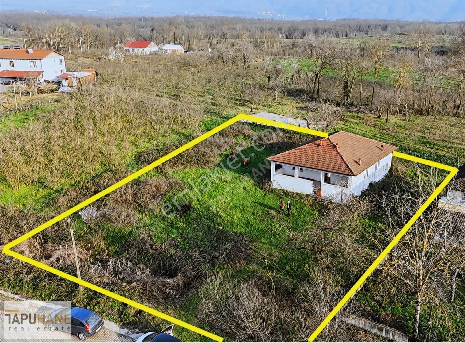 Tapuhane'den Türbeköyde Satılık Müstakil Ev Ve 1573 M2 Arsası