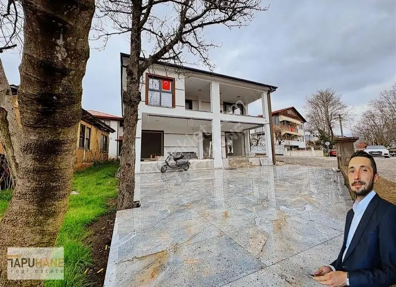 Tapuhane Yasir Yüksek'ten Merkezde Müstakil Ev Ve İş Yeri