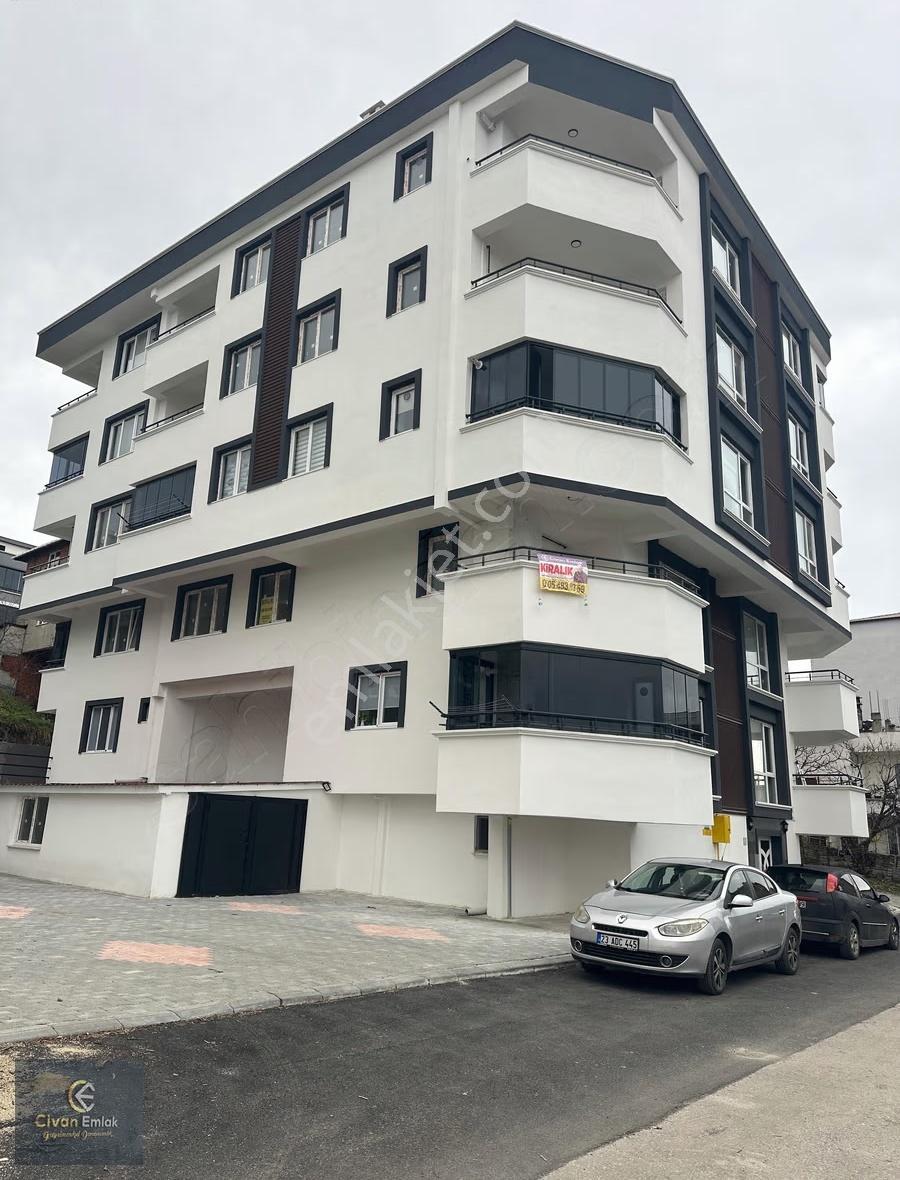 Civan'dan Sıfır 2+1 Ebeveyn Banyolu Satılık Daire