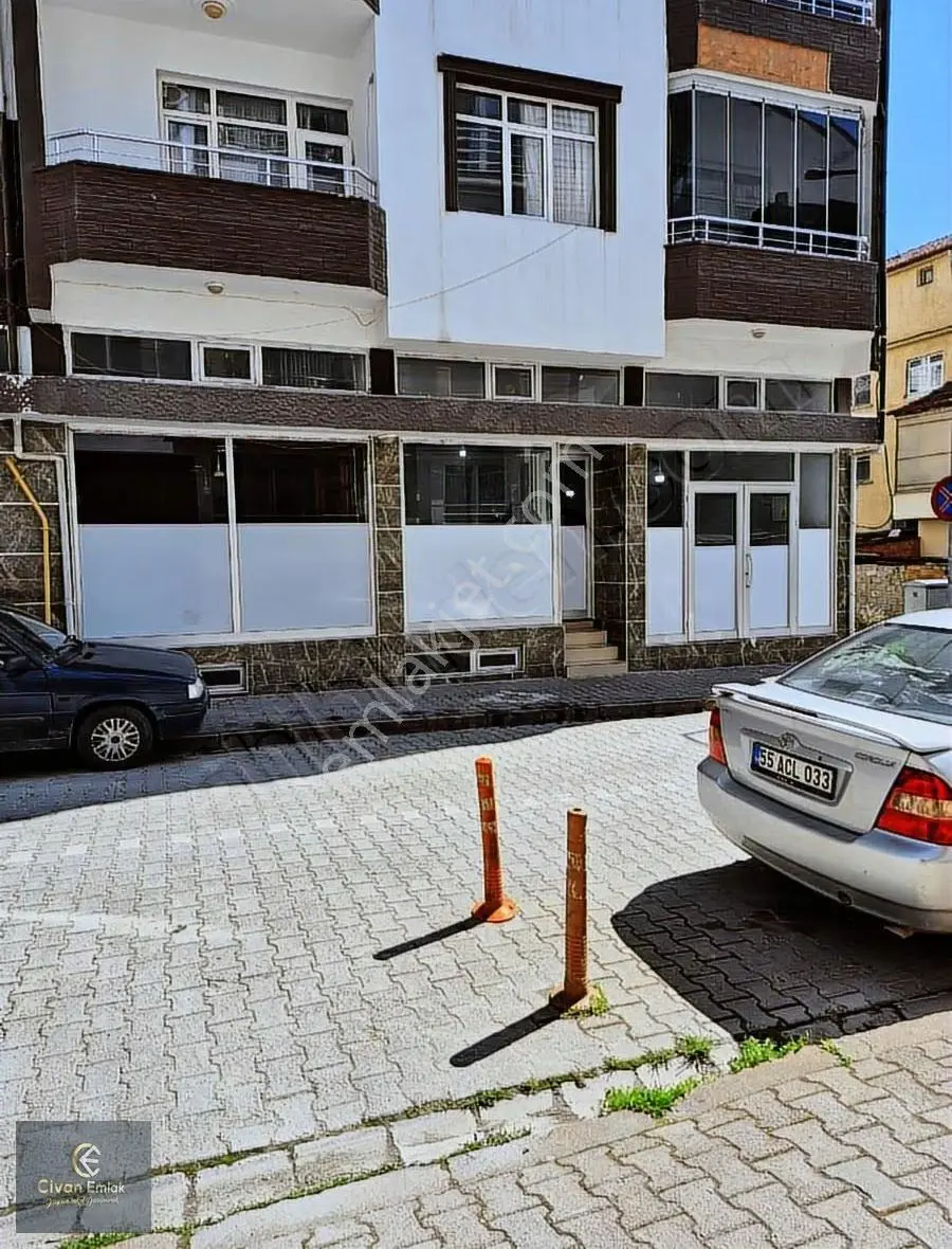Civan Emlaktan Havza 25 Mayıs Mahallesi'nde Satılık Dükkan