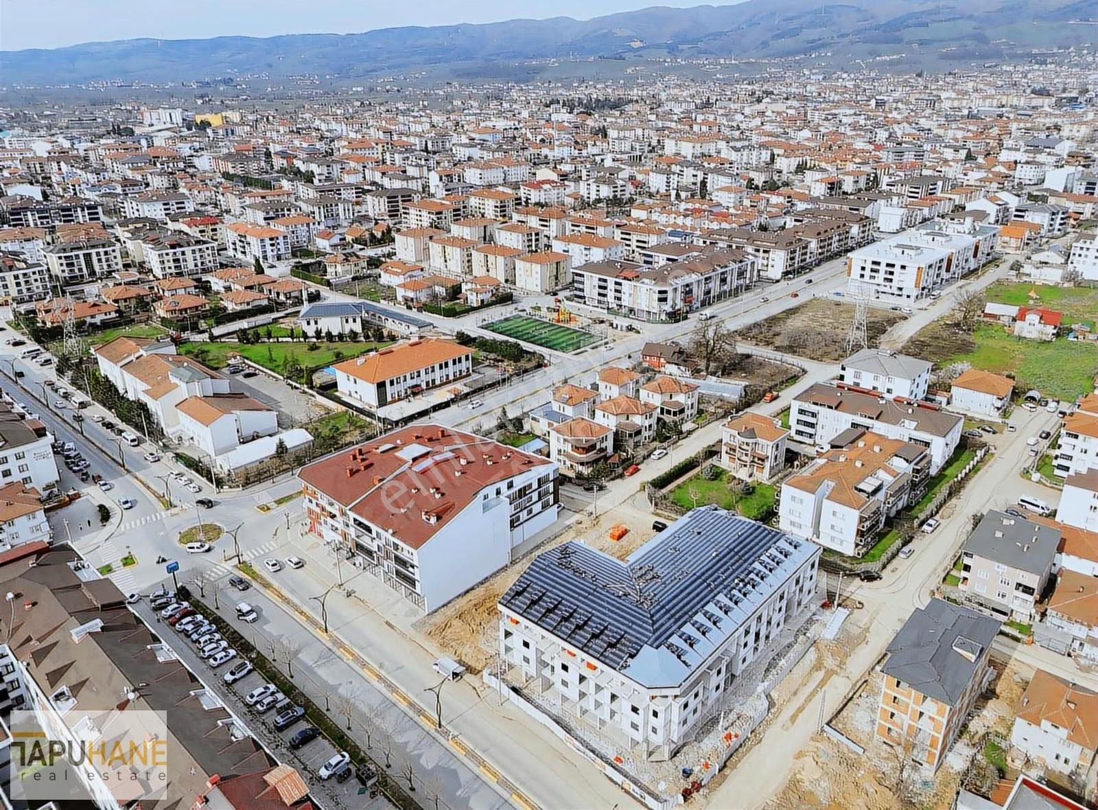 Tapuhane'den Cadde Üzeri Satılık 2+1 Daire - Görsel 2