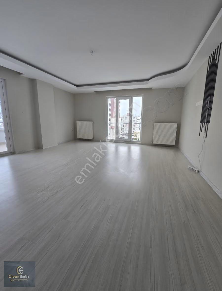 Harika Konumda Cam Balkonlu Aile Binası - Görsel 32