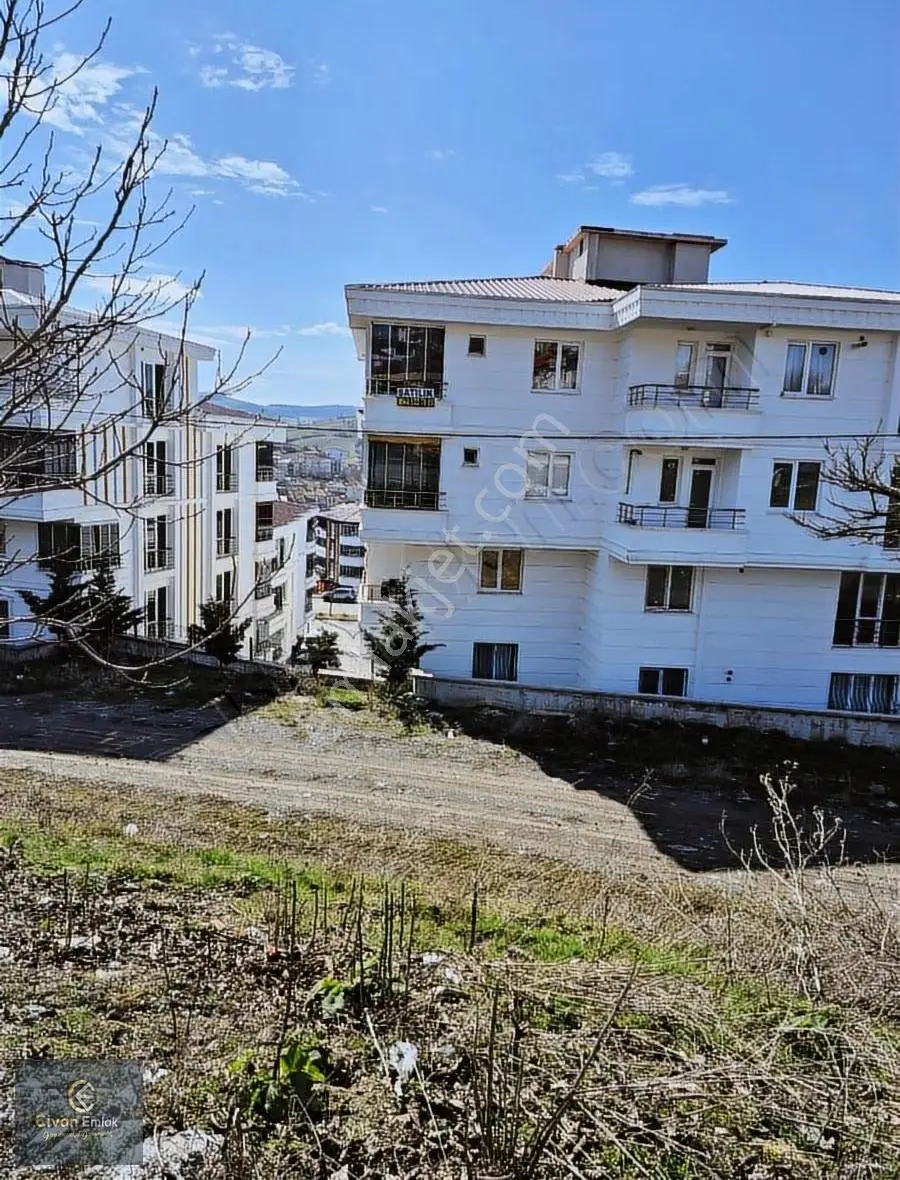 Civan Emlaktan Havza Çay Mahallesinde Satılık Daire