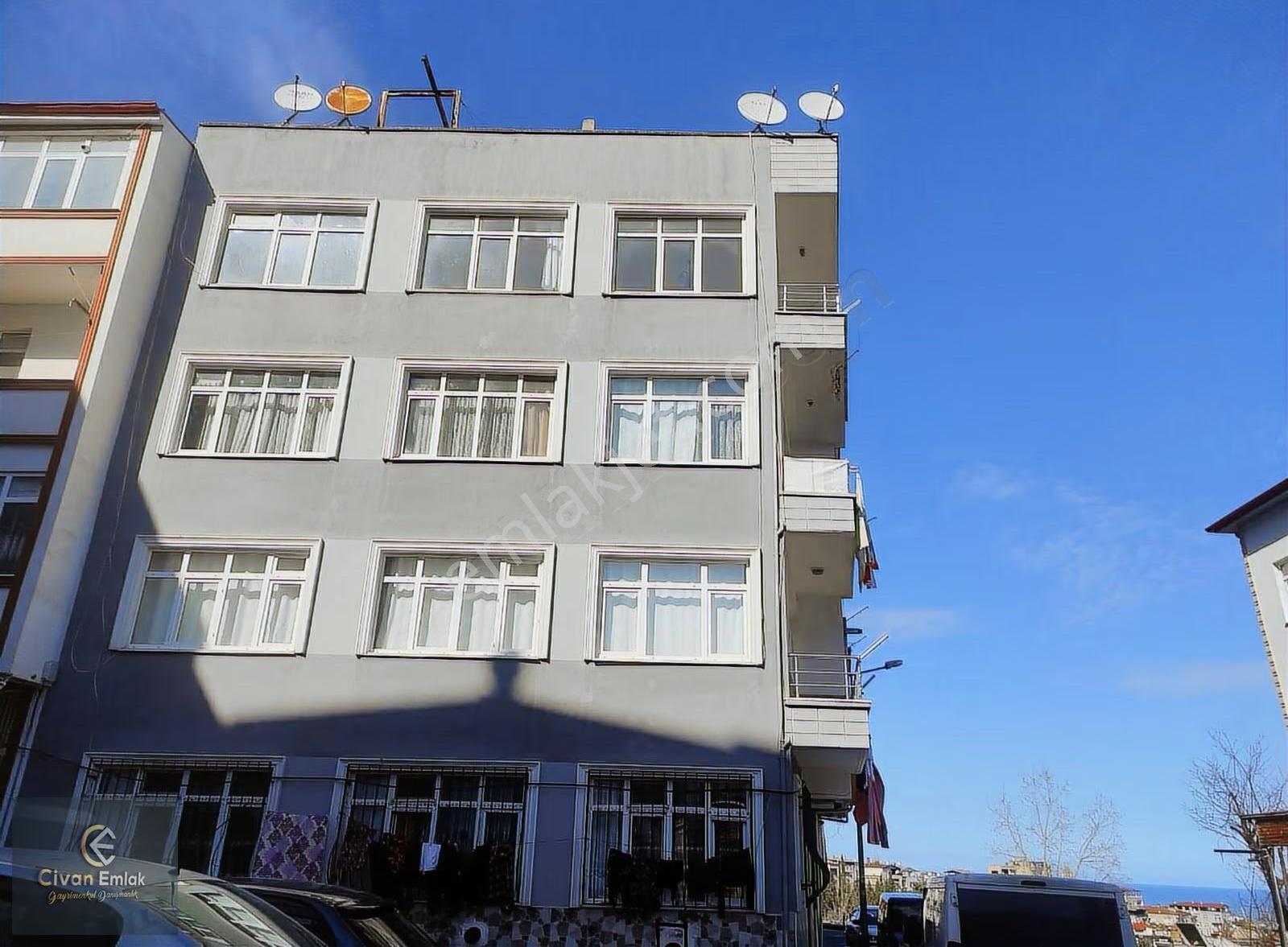 Civan'dan İlyasköy'de Bulvara Cephe Deniz Manzaralı Kiralık 2+1 - Görsel 14