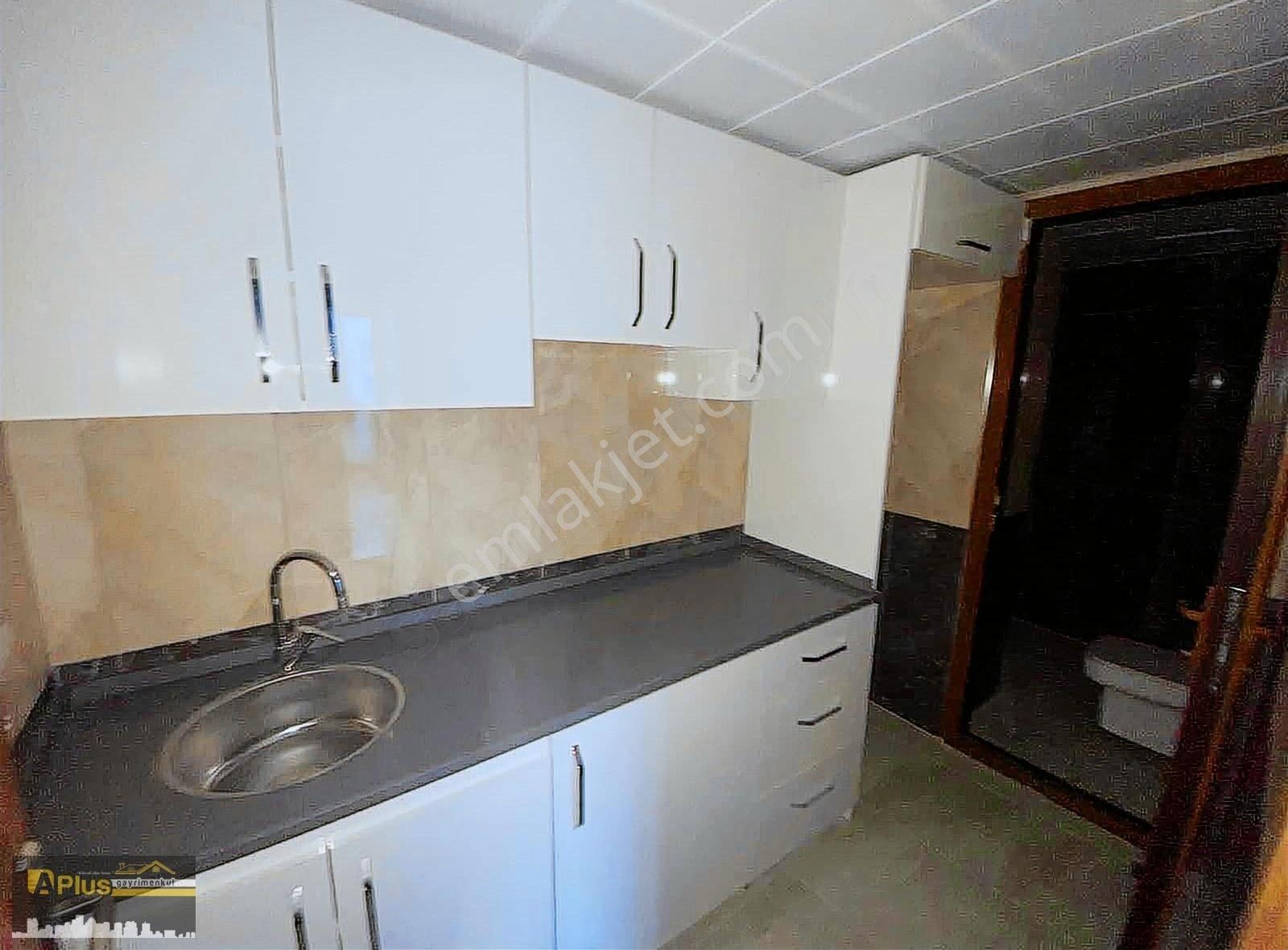 A Plus Gayrimenkulden Adliye Yani Sıfır 1+1 Kiralık Daire - Görsel 14