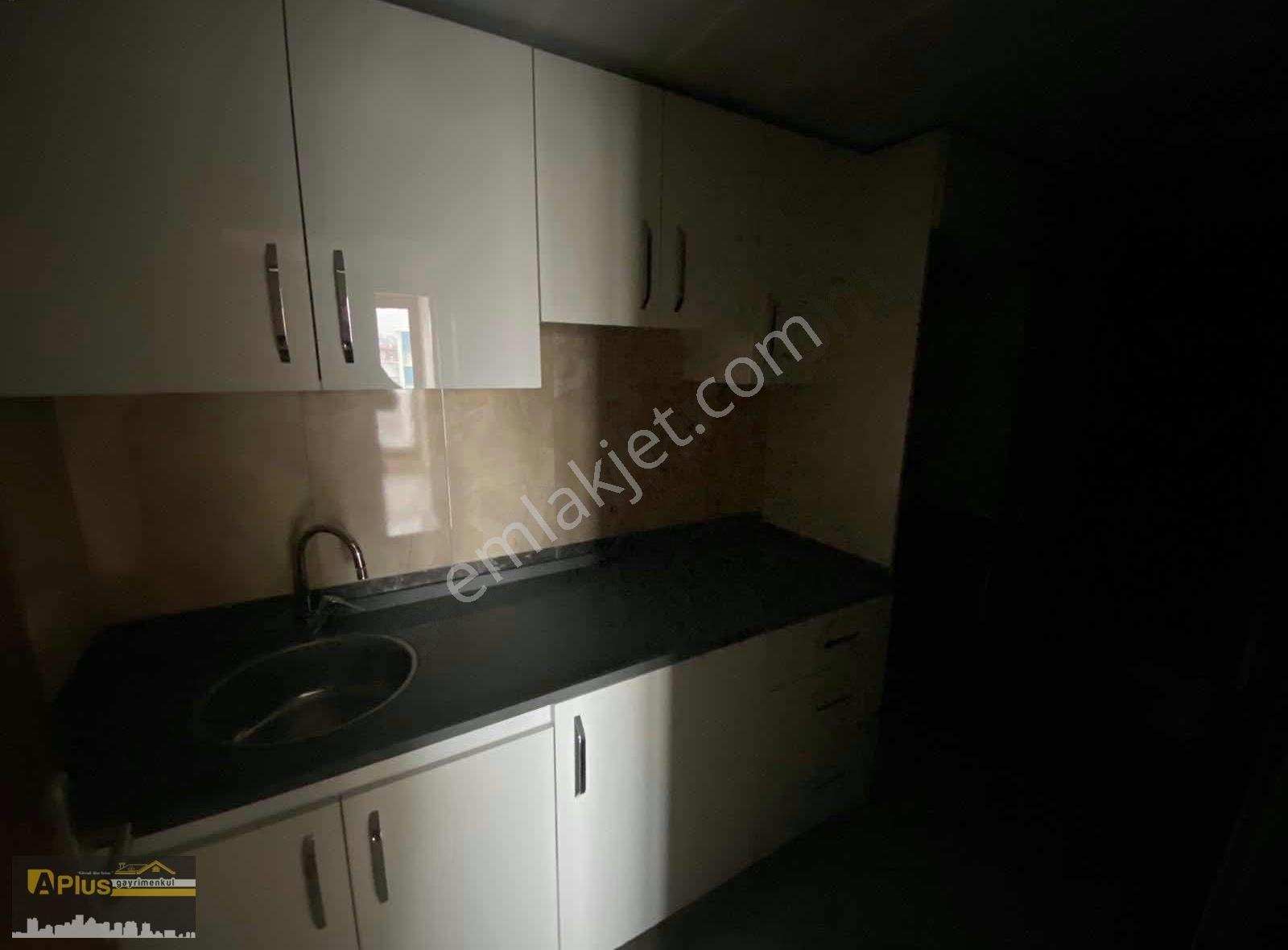 A Plus Gayrimenkulden Adliye Yani Sıfır 1+1 Kiralık Daire - Görsel 17
