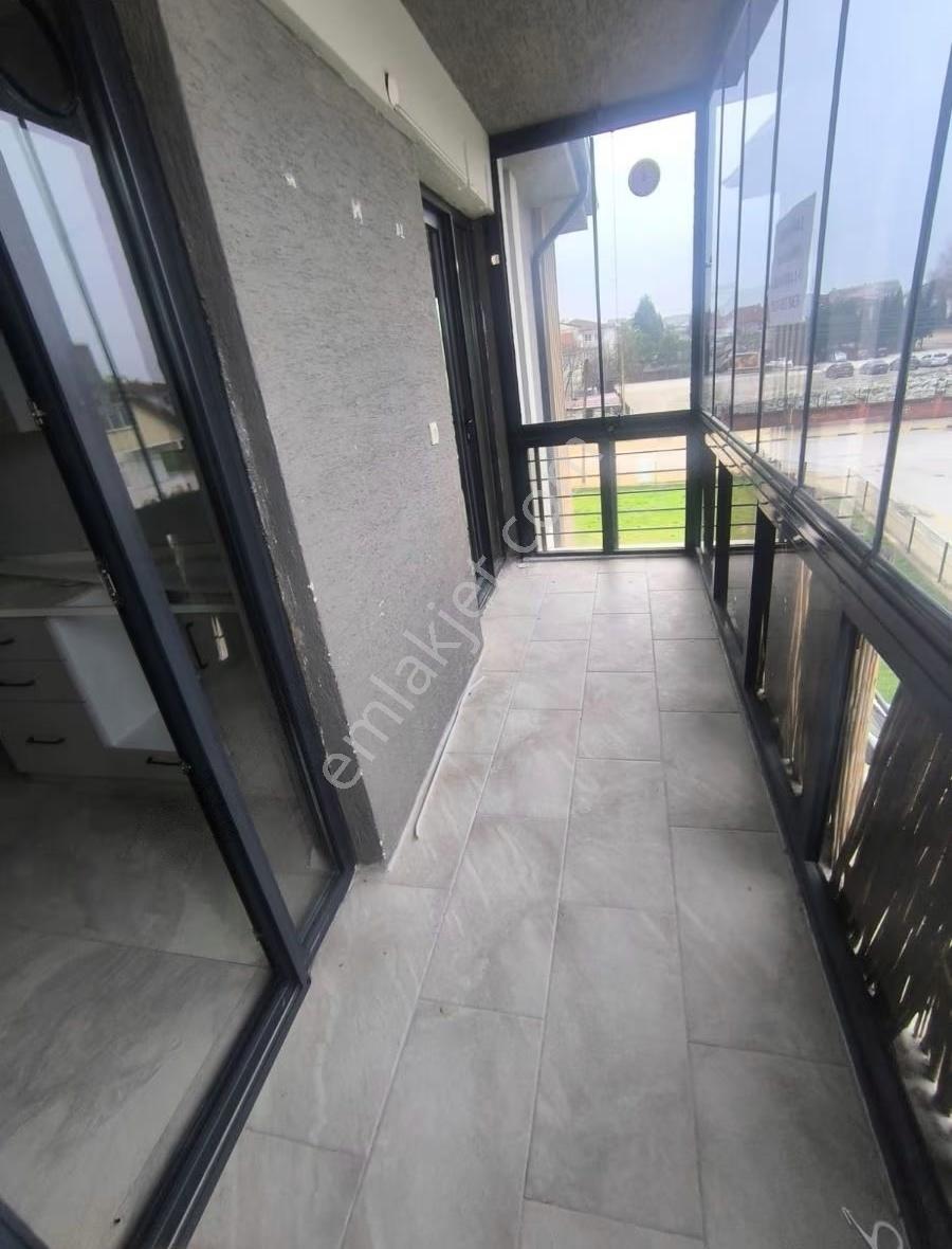 İnönü Mahallesinde Kiralık 2+1 Daire Merkez Konumunda. - Görsel 2