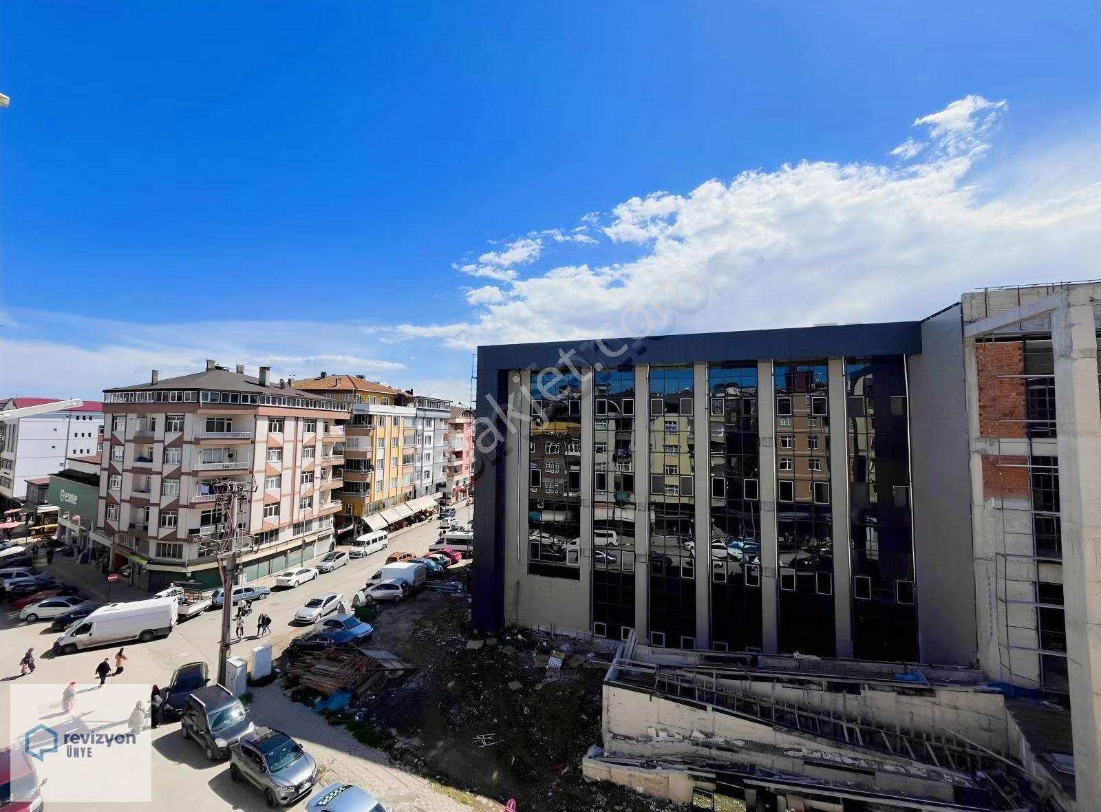 Revizyon'dan 15 Temmuz Meydanı Karşısı Kiralık Daire! - Görsel 15