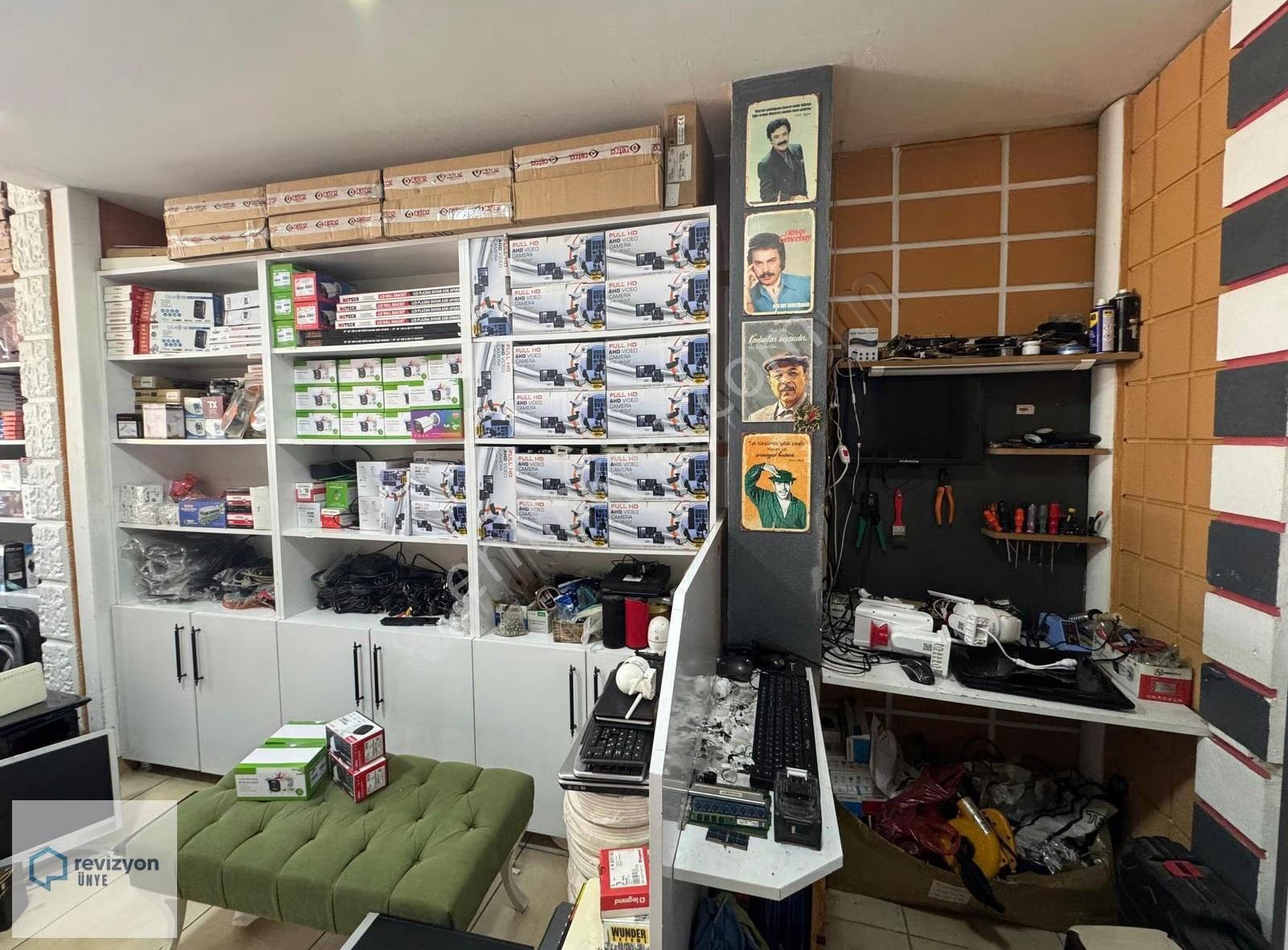 Revizyon'dan Niksar Caddesinde Devren Kiralık Dükkan**** - Görsel 8