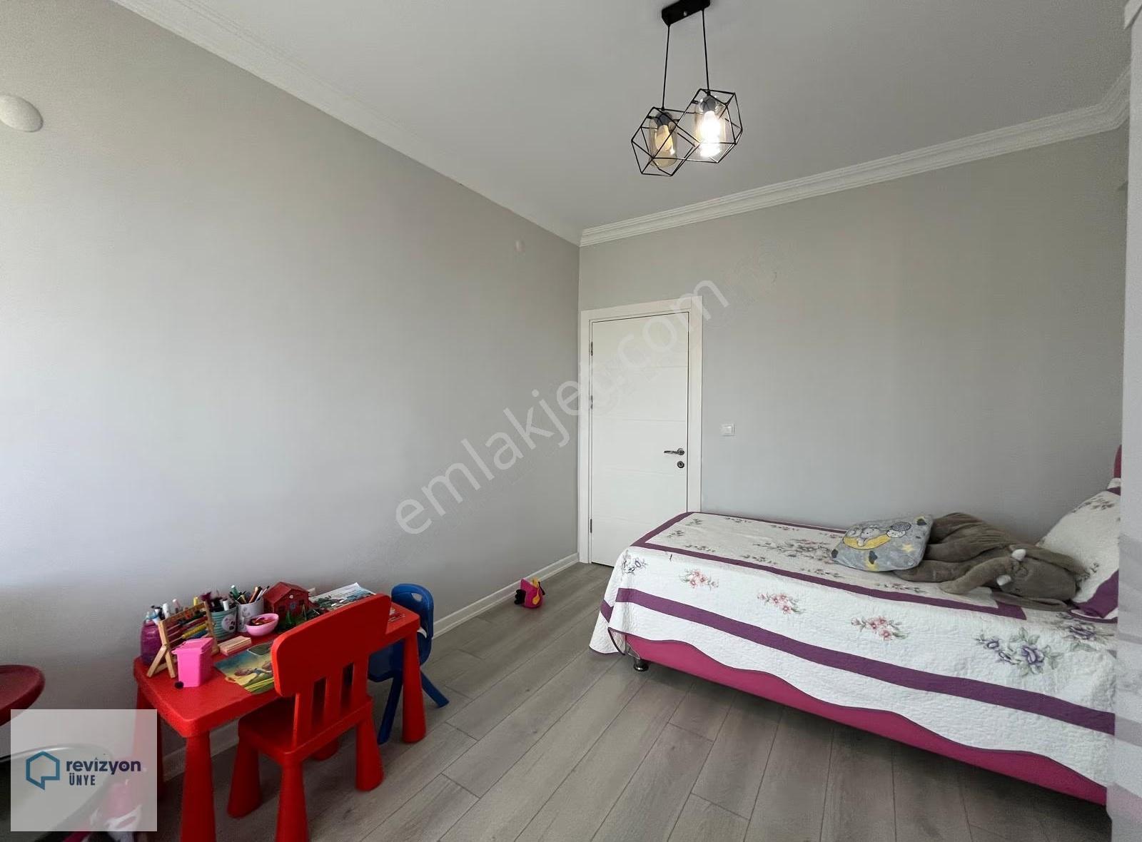 Revizyon'dan Tepe Osmanlı Sitesinde Full Deniz Manzaralı Daire!! - Görsel 16