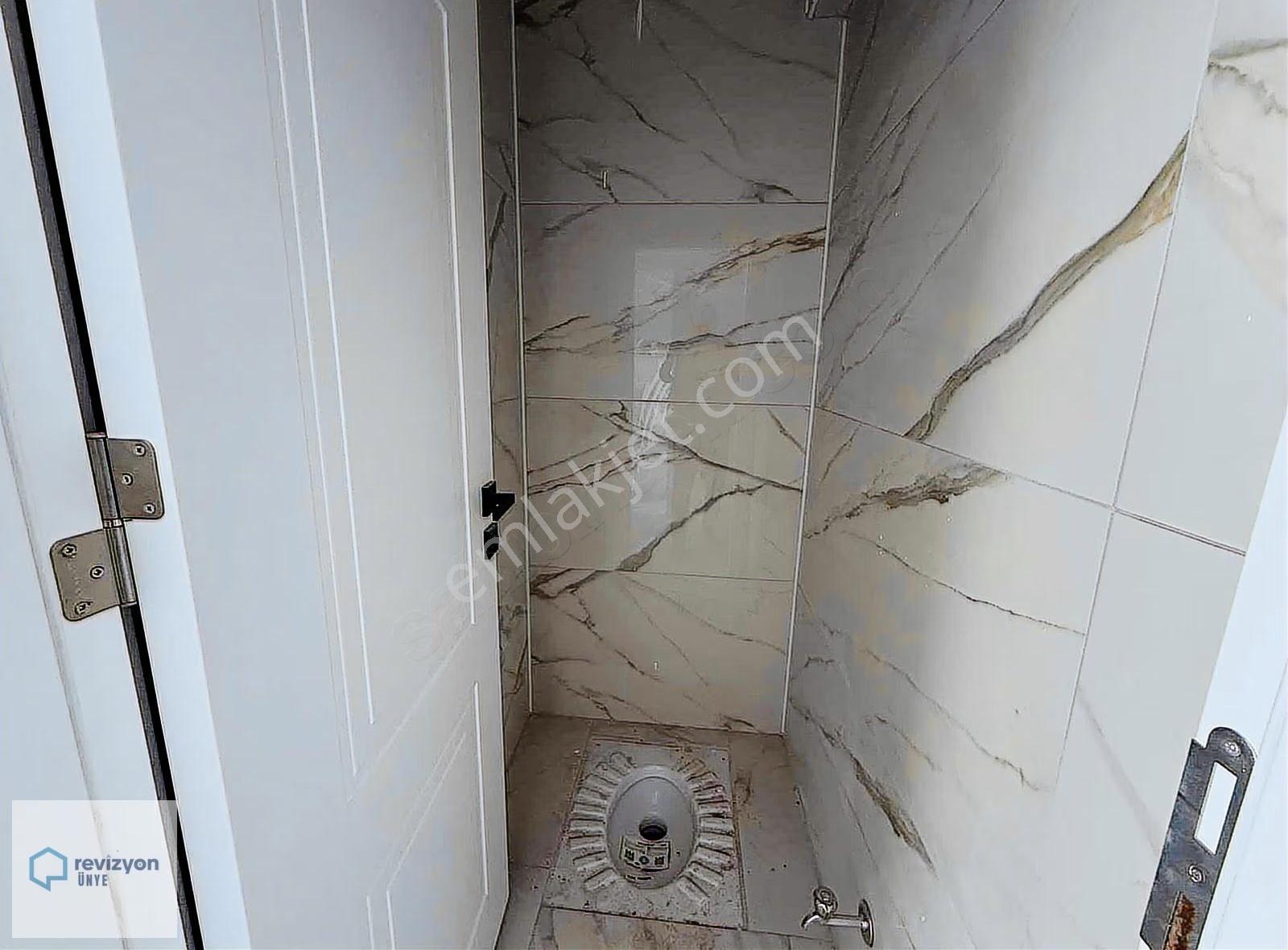 Revizyon'dan Atakent Sitesi Özel Tasarım 4+1 Daire - Görsel 5
