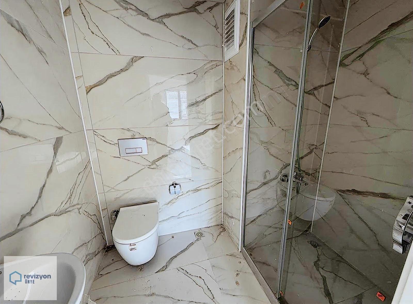 Revizyon'dan Atakent Sitesi Özel Tasarım 4+1 Daire - Görsel 7