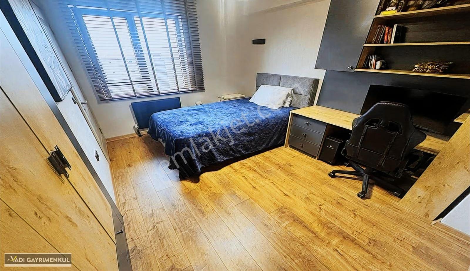 Vadi'den Bulvar Yakını Katta Yapılı Lüks Eşyalı 4+1 Site Dairesi - Görsel 21