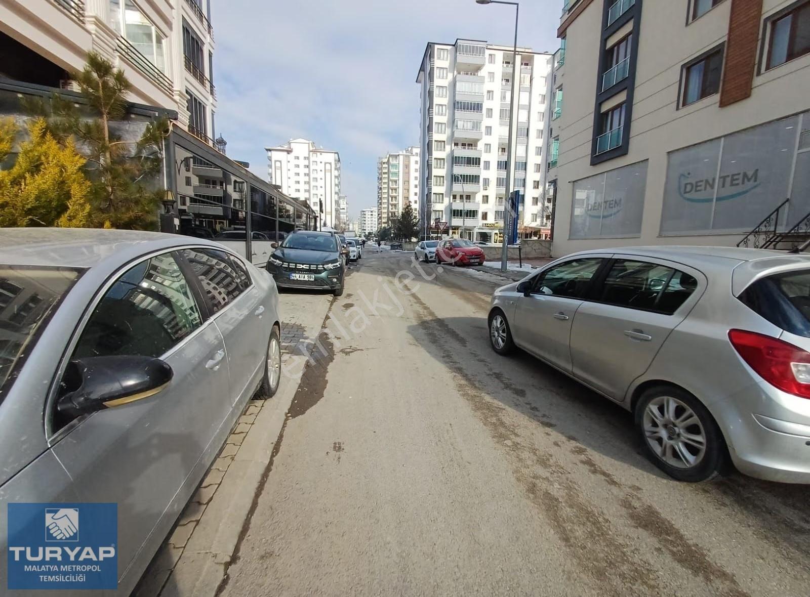 Turyap Metropol'den Güngör Caddesinde 65 M² Kiralık Dükkan - Görsel 12