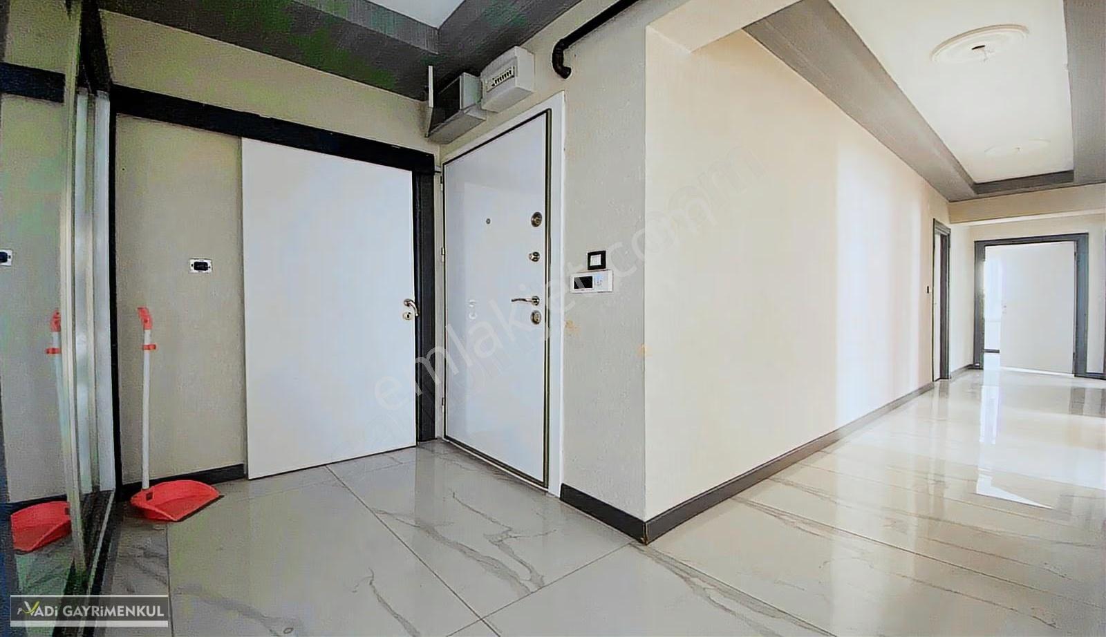 Vadi'den Karakaya'da-geniş Mutfak-teras Balkon-e.banyo-ferah-4+1 - Görsel 15