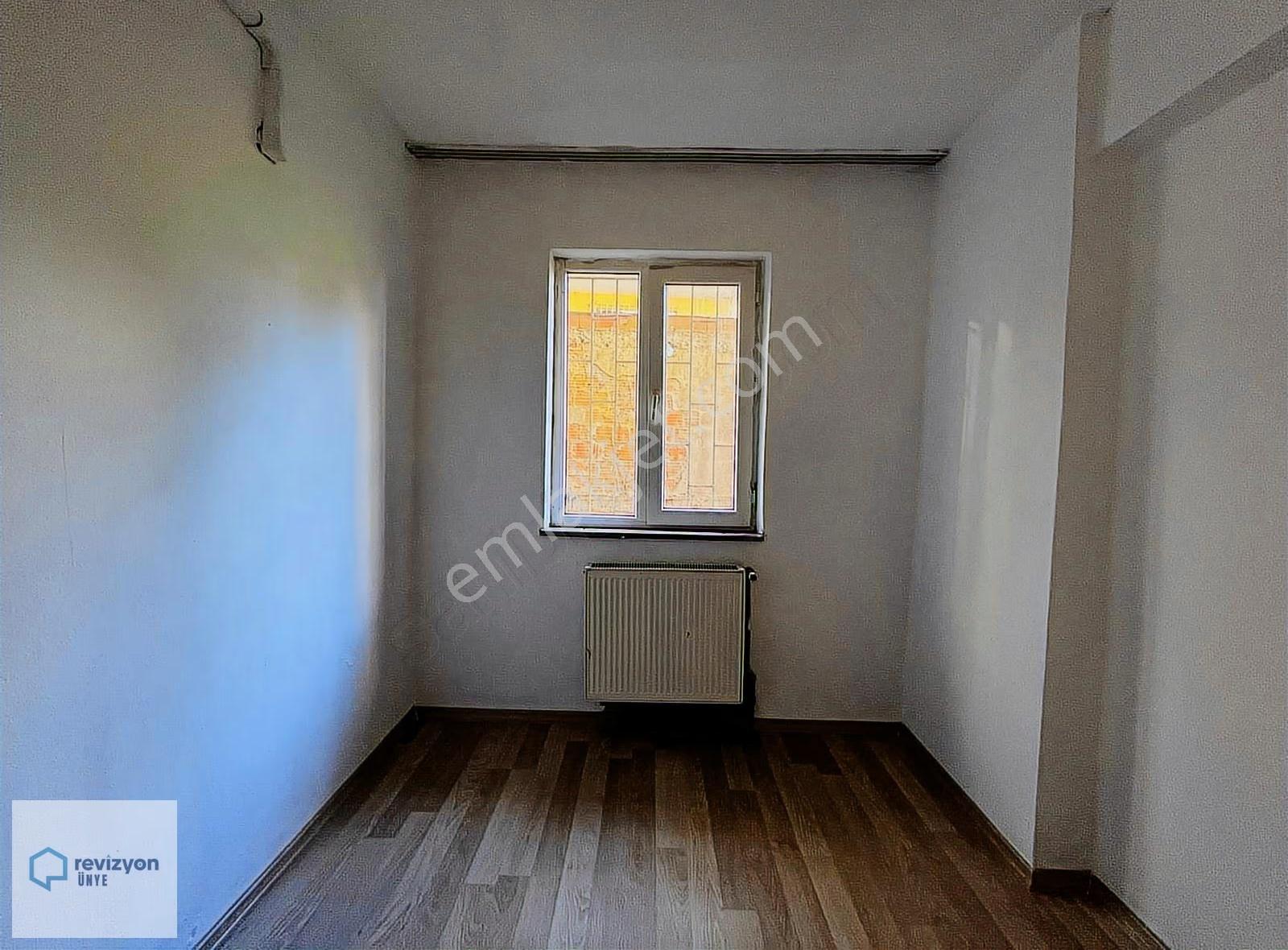 Revizyon'dan Meydana 1 Adım 3+1 Kiralık Doğalgazlı - Görsel 28