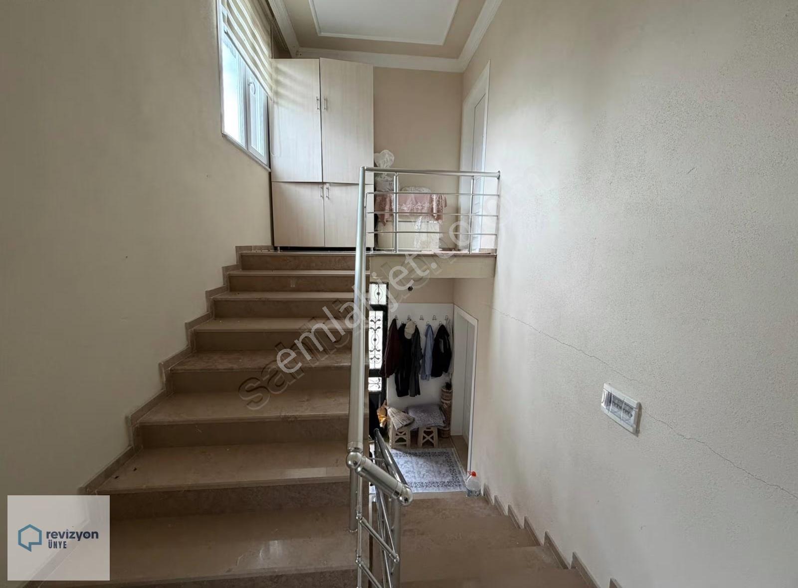 Revizyon'dan Çatalpınar'da Müstakil Ev(300m2)_arsası (21.000m2) - Görsel 29
