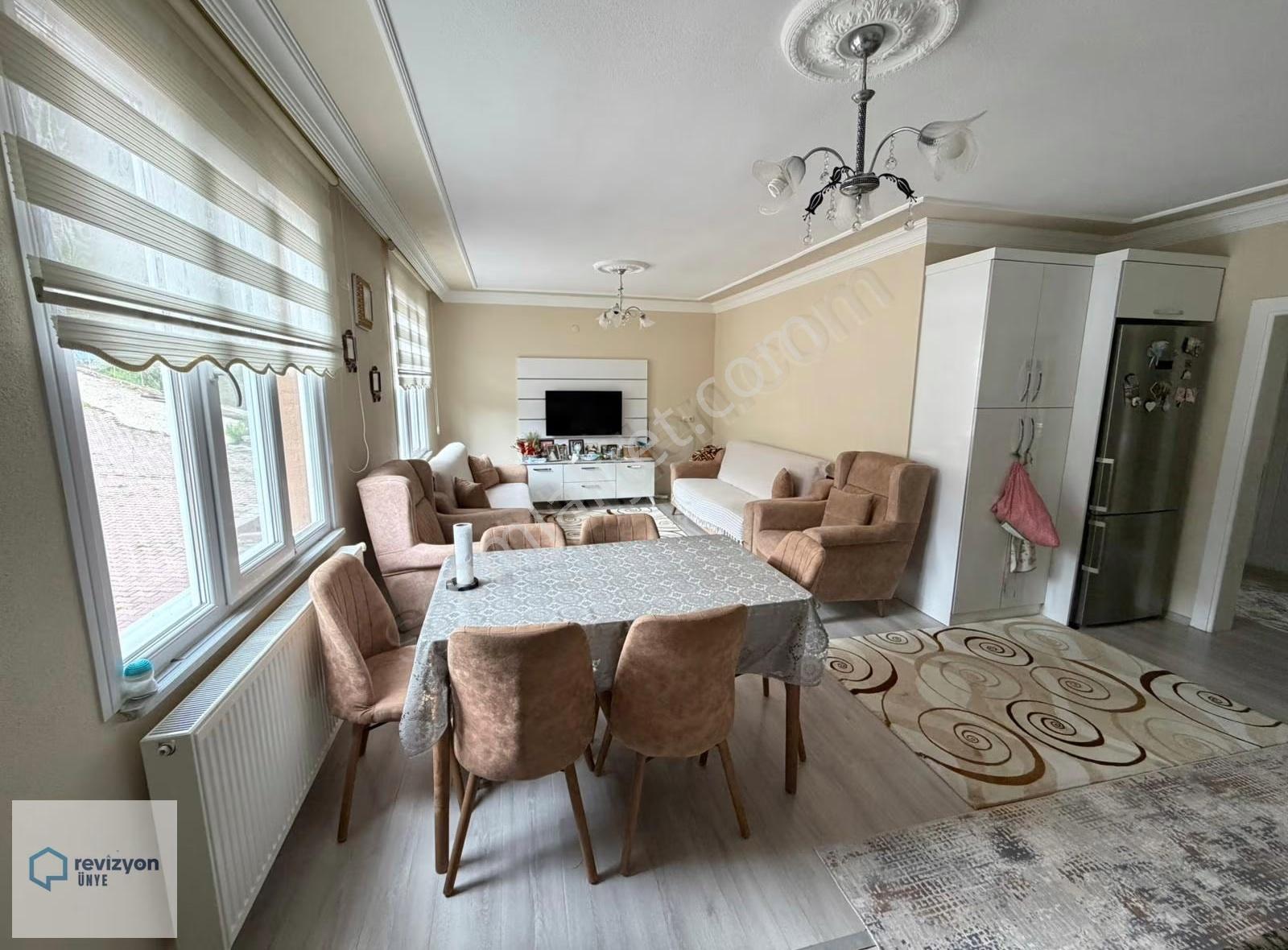 Revizyon'dan Çatalpınar'da Müstakil Ev(300m2)_arsası (21.000m2) - Görsel 3