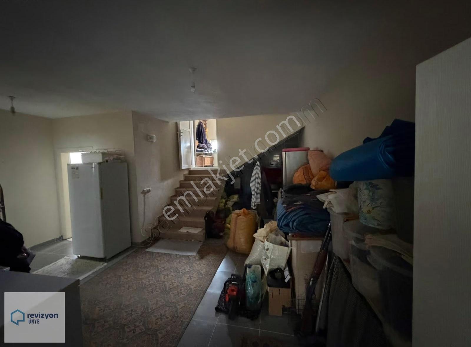 Revizyon'dan Çatalpınar'da Müstakil Ev(300m2)_arsası (21.000m2) - Görsel 9