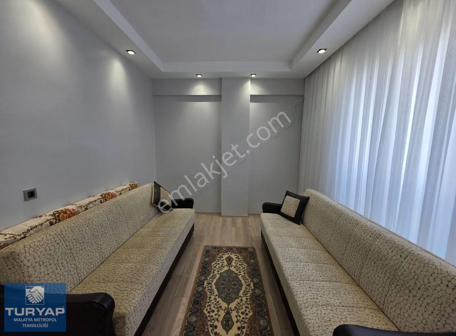 Turyap Metropolden Tecde Kanal Üstünde Satılık 5+1 Premium Villa - Görsel 30