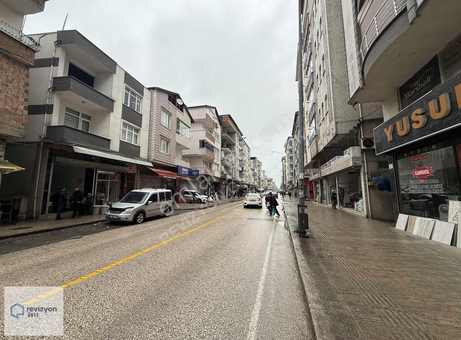 Revizyon'dan Niksar Caddesi Üzerinde Veteriner Mevki 2+1 - Görsel 6