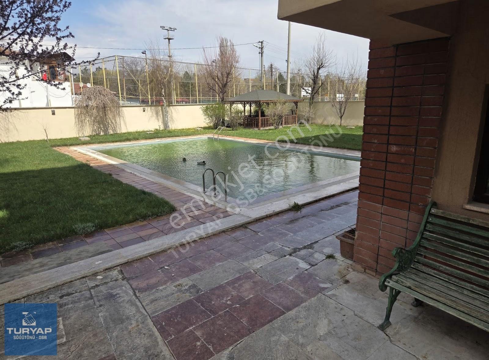 Turyap'tan Sümer Mh. Parksu Sitesinde 195 M2 Kiralık 3+1