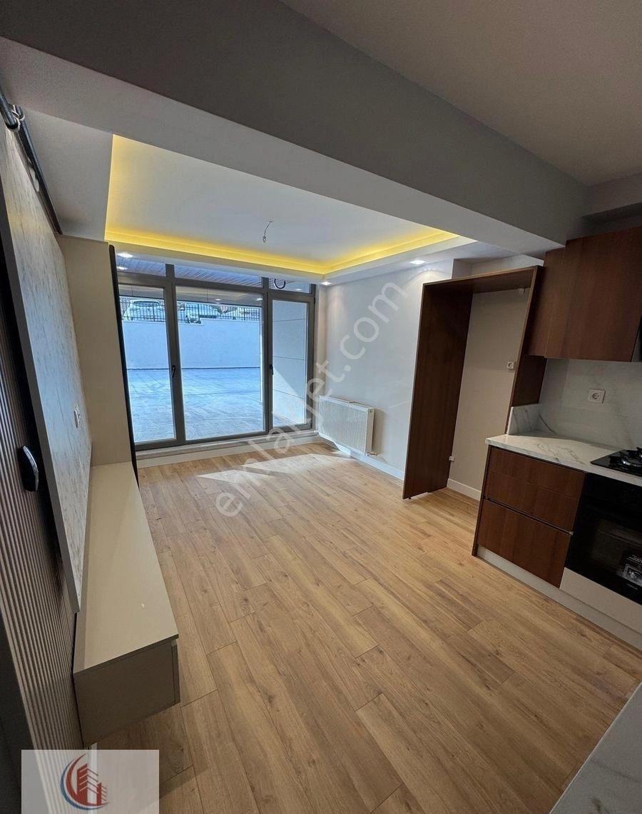Bahçelide 1+1 Yeni Bina Giriş Teraslı 7 Milyon 250 Bin Tl - Görsel 28