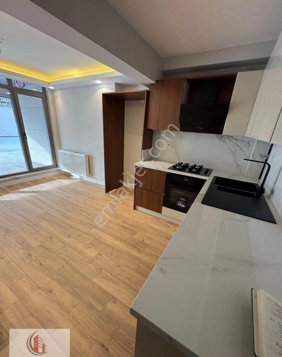 Bahçelide 1+1 Yeni Bina Giriş Teraslı 7 Milyon 250 Bin Tl