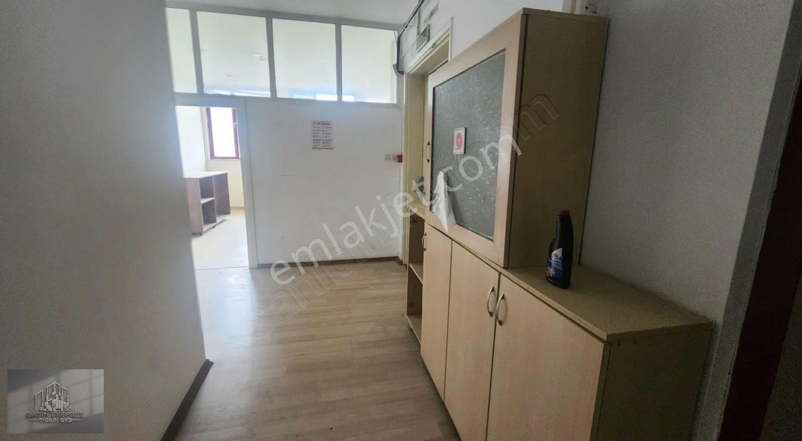 Enes Yeterden 1250 M2 İmalata Uygun İş Yeri - Görsel 19
