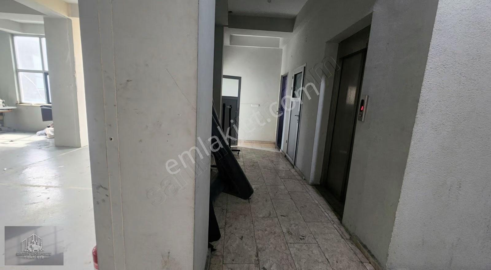 Enes Yeterden Cadde Üzerinde Kısmen Müstakil Plaza - Görsel 7