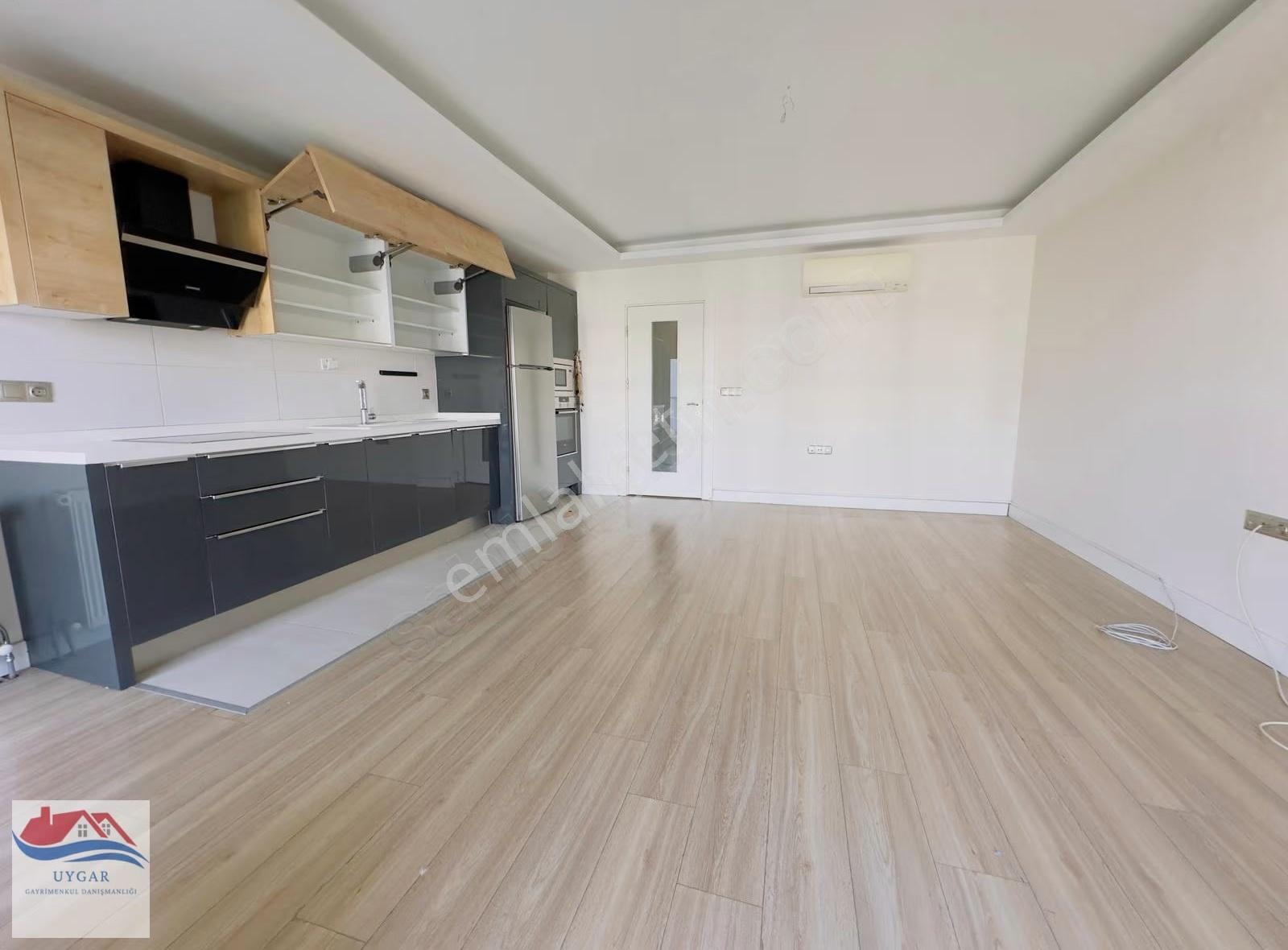Karşıyaka Bostanlı Atakent Bivalvia Sitesinde Satılık 2+1 Daire - Görsel 16