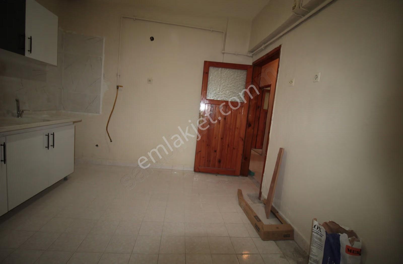 Safranbolu Belediye Kent Lokantası Üstünde Kiralık 2+0 Daire - Görsel 9