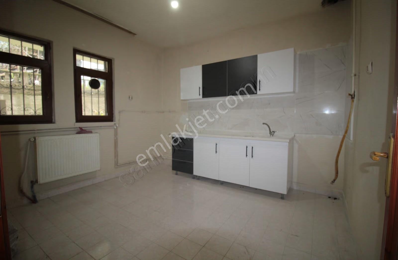 Safranbolu Belediye Kent Lokantası Üstünde Kiralık 2+0 Daire - Görsel 7