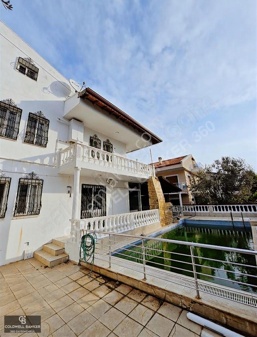 Urla Çeşmealtında Prestijli Bir Yaşam: Müstakil Havuzlu Villa - Görsel 11