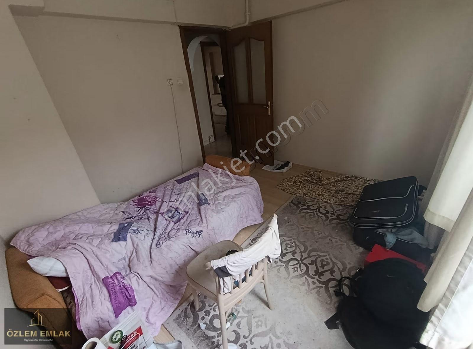 Günaydın Mahallesinde 145 M² Geniş 3+1 | 3 Balkonlu Çift Cephe - Görsel 4
