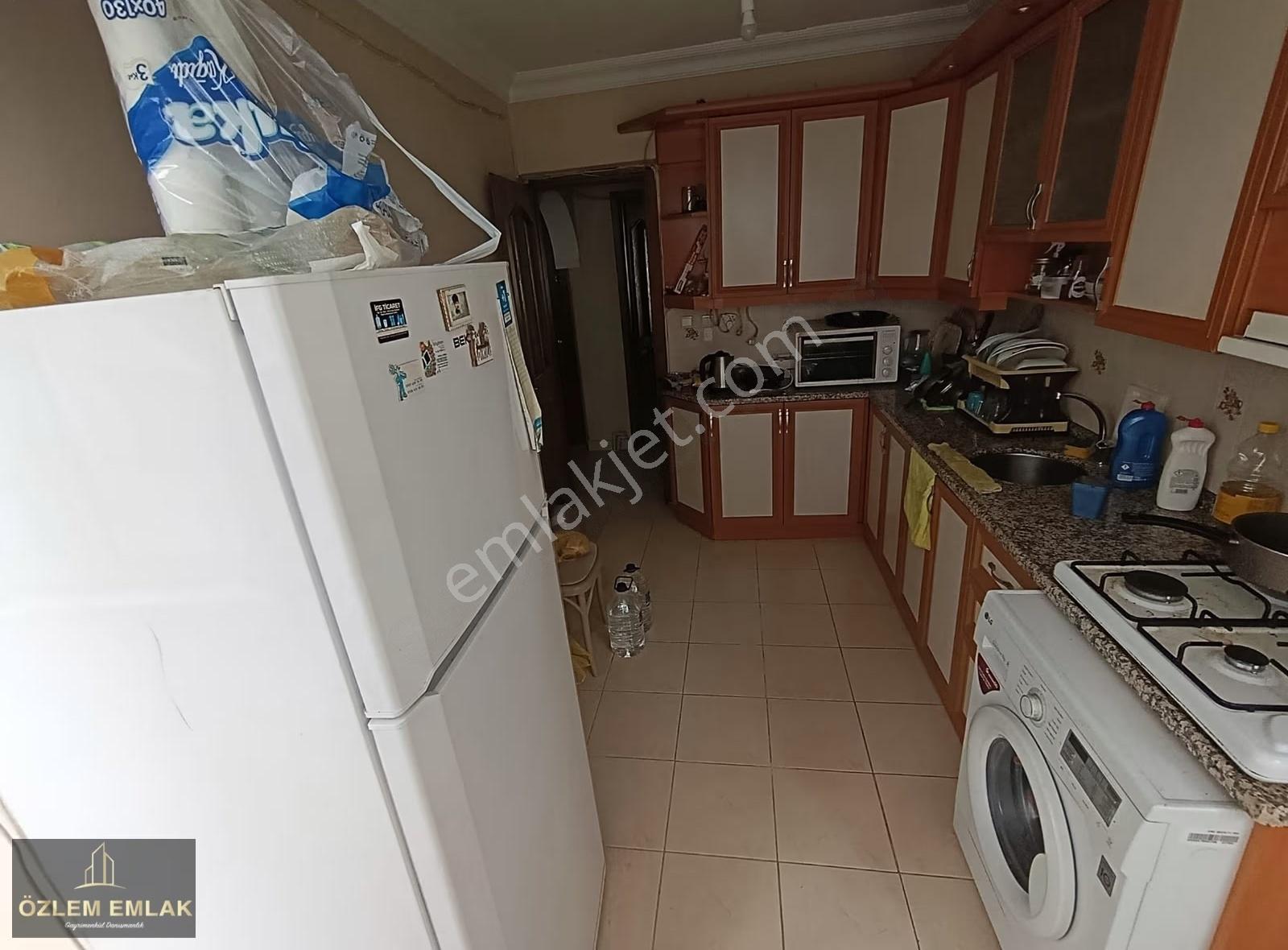 Günaydın Mahallesinde 145 M² Geniş 3+1 | 3 Balkonlu Çift Cephe - Görsel 6